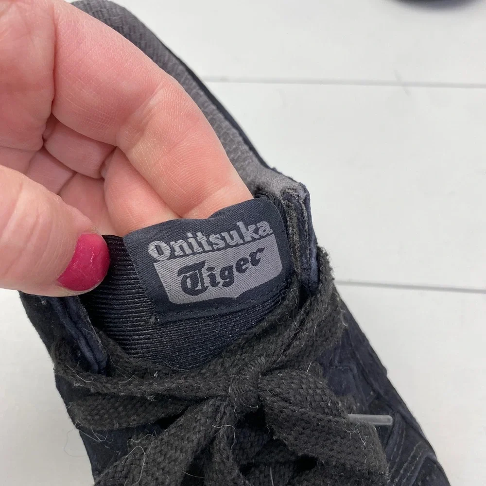 Onitsuka Tiger D701L Sneakers Mens 6.5 Navy Blue Suede Low Top‎ Shoes Womens 8